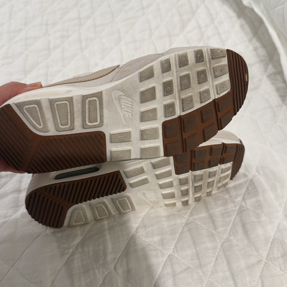 Nike White and Tan Sneakers - Picture 4 of 4